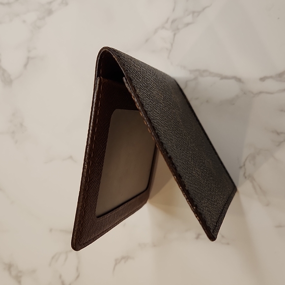Authentic Louis Vuitton Monogram ID Holder - Picture 6 of 7